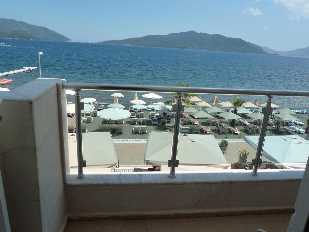 La Vita Beach Hotel Мармарис Экстерьер фото